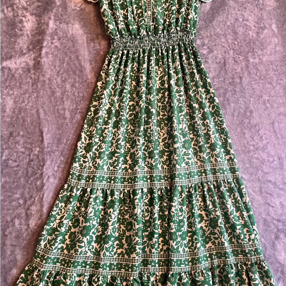 Elegant Green Floral Maxi Dress